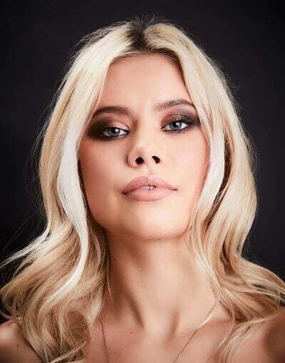 make-up artist gallery 30 - Brushstroke