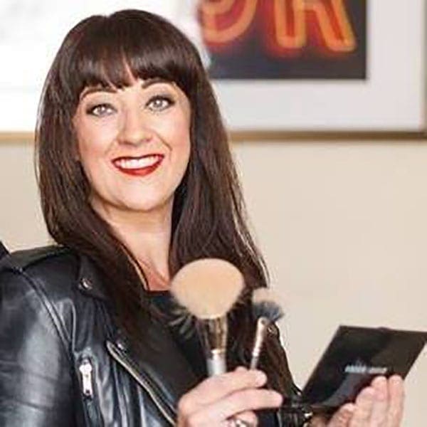 Re-training as a make-up artist 5 - Brushstroke