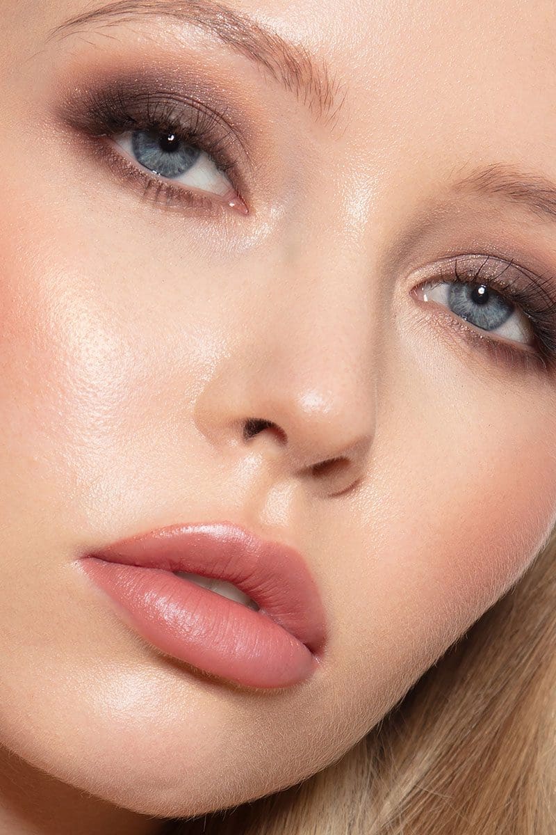 Nude makeup - fashion makeup artist course