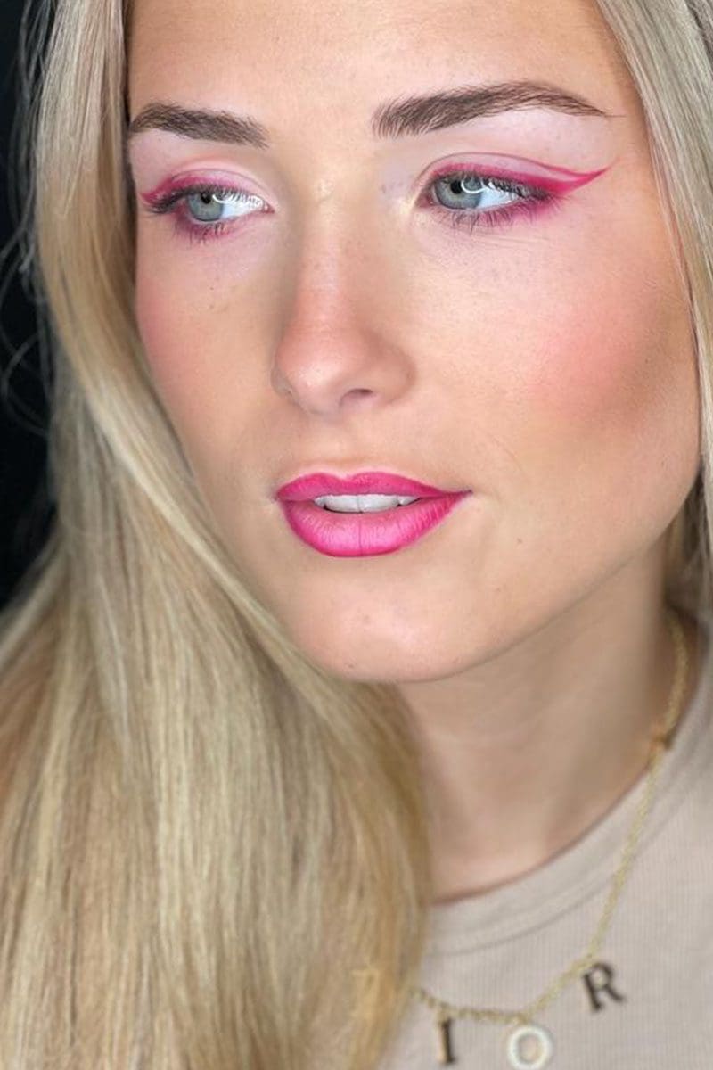Makeup artist training